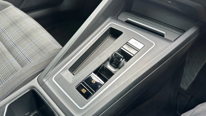 2022 Volkswagen Golf