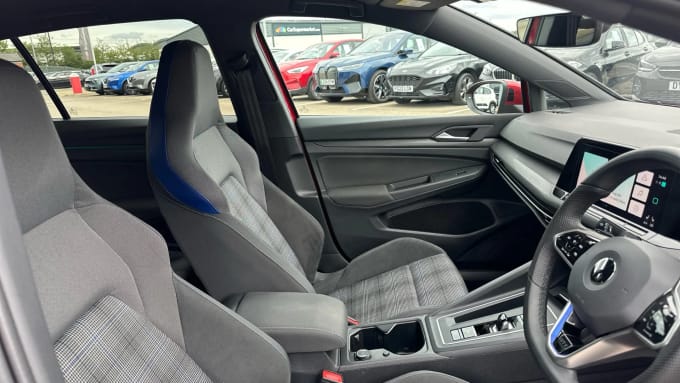 2022 Volkswagen Golf