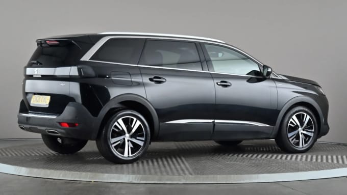 2021 Peugeot 5008