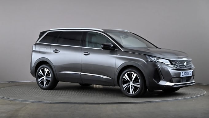 2021 Peugeot 5008