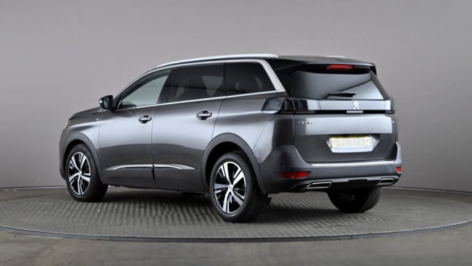 2021 Peugeot 5008