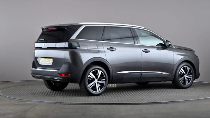 2021 Peugeot 5008