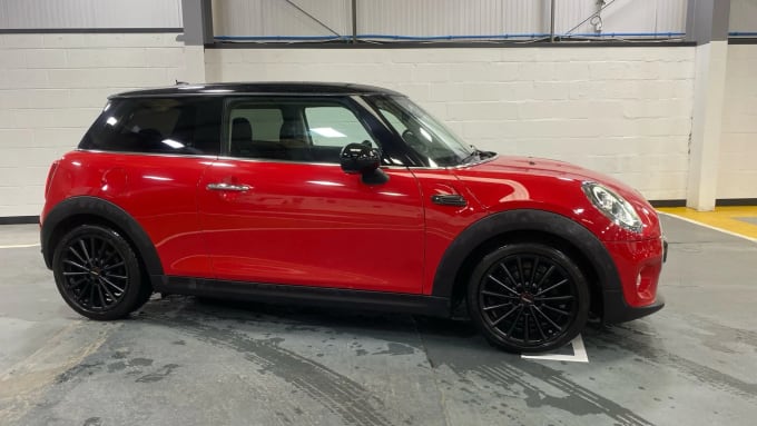 2018 Mini Hatch