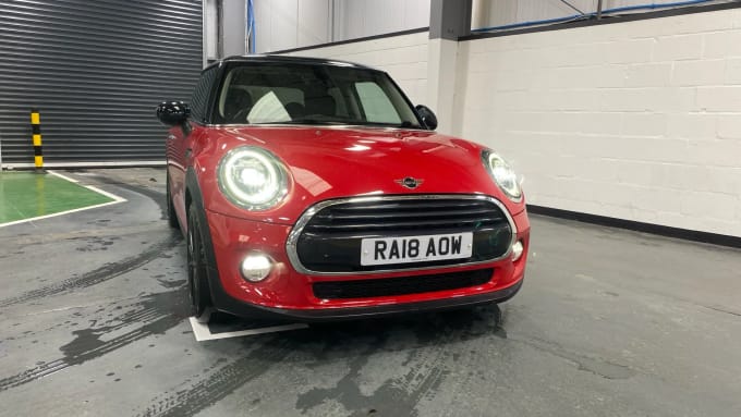 2018 Mini Hatch