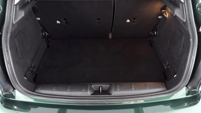 2018 Mini Hatch