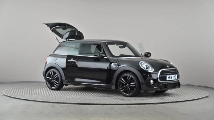 2018 Mini Hatch