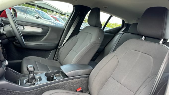 2021 Volvo Xc40