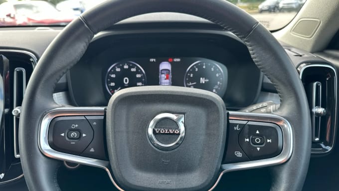 2021 Volvo Xc40