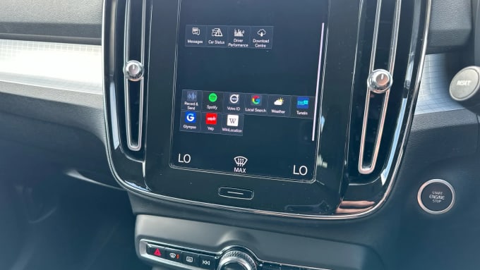 2021 Volvo Xc40