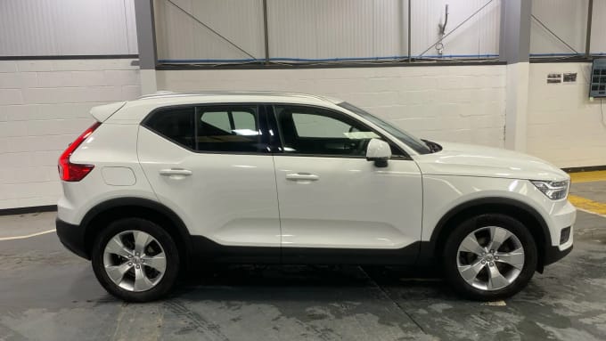 2020 Volvo Xc40