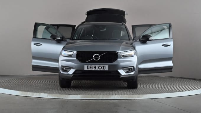 2019 Volvo Xc40
