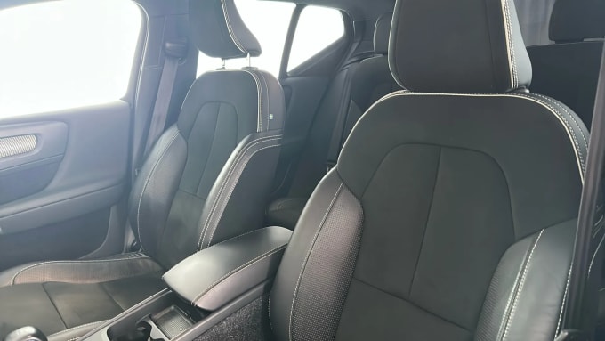 2019 Volvo Xc40