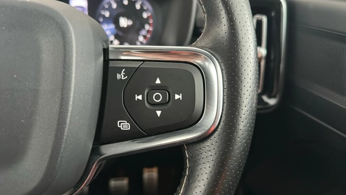 2019 Volvo Xc40
