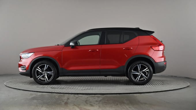 2021 Volvo Xc40