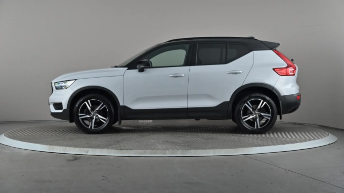 2021 Volvo Xc40