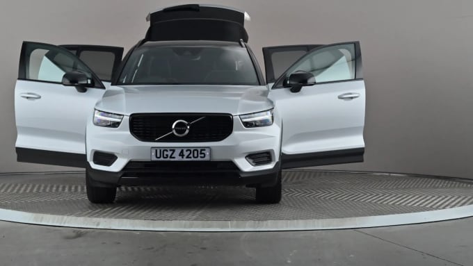 2021 Volvo Xc40