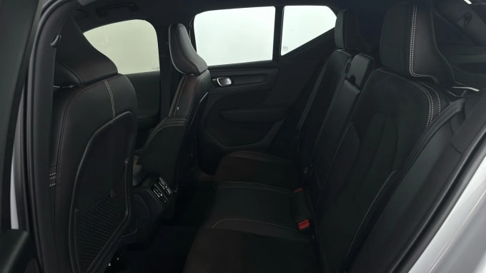2021 Volvo Xc40