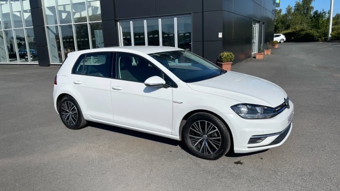 2018 Volkswagen Golf