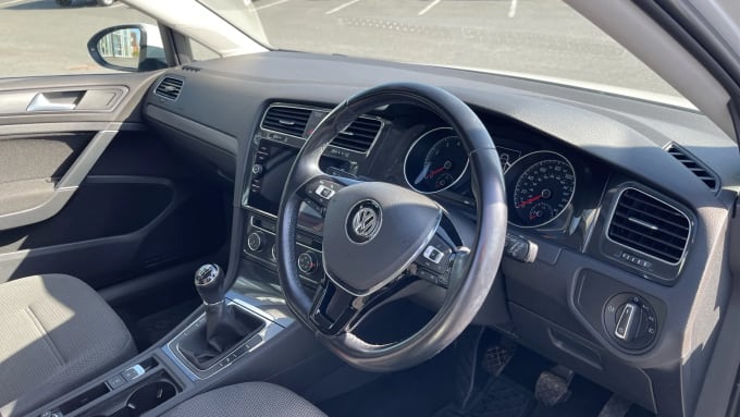 2018 Volkswagen Golf