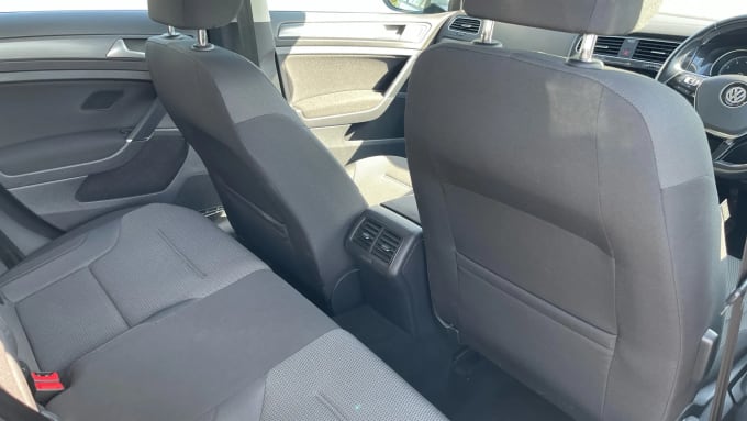 2018 Volkswagen Golf
