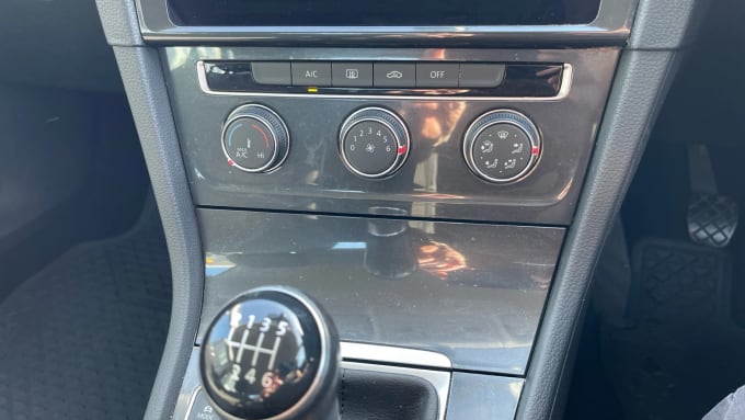 2018 Volkswagen Golf