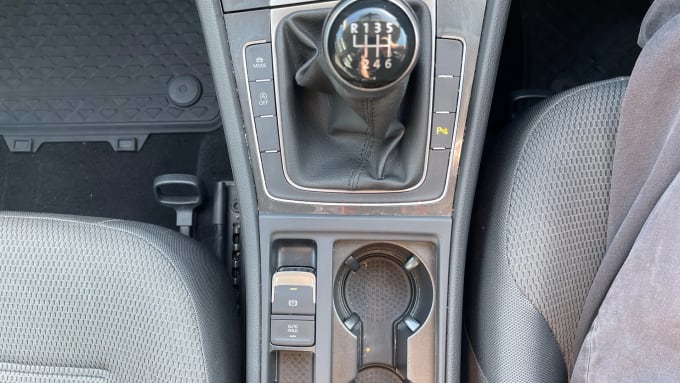 2018 Volkswagen Golf