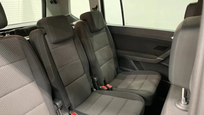 2019 Volkswagen Touran