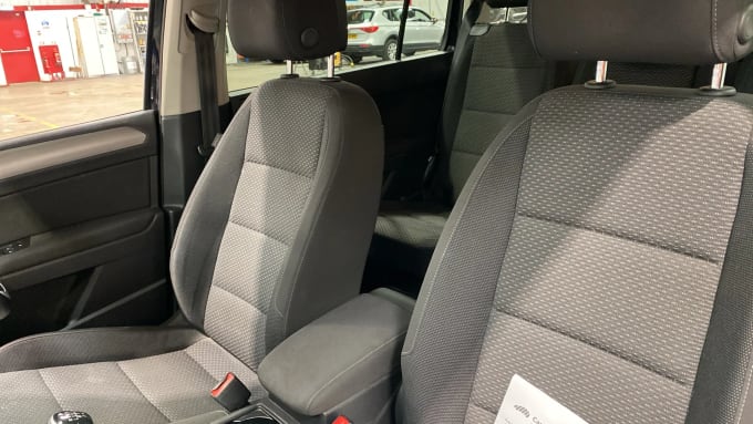 2019 Volkswagen Touran