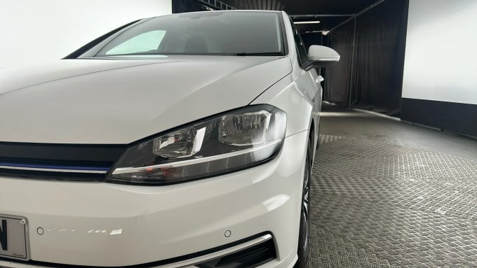 2018 Volkswagen Golf