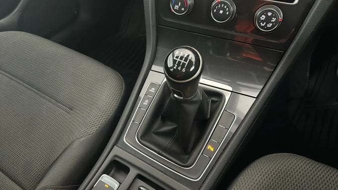 2018 Volkswagen Golf