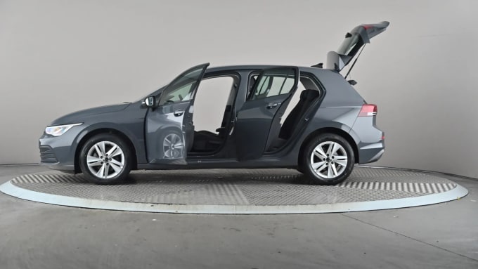 2022 Volkswagen Golf