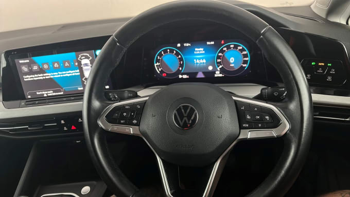 2022 Volkswagen Golf