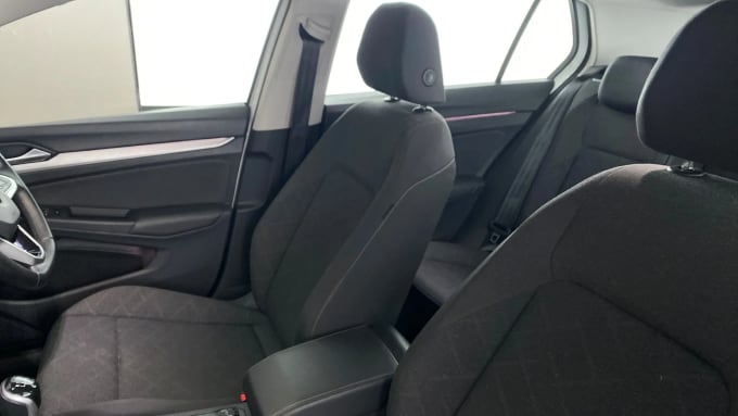 2022 Volkswagen Golf