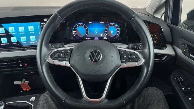 2022 Volkswagen Golf