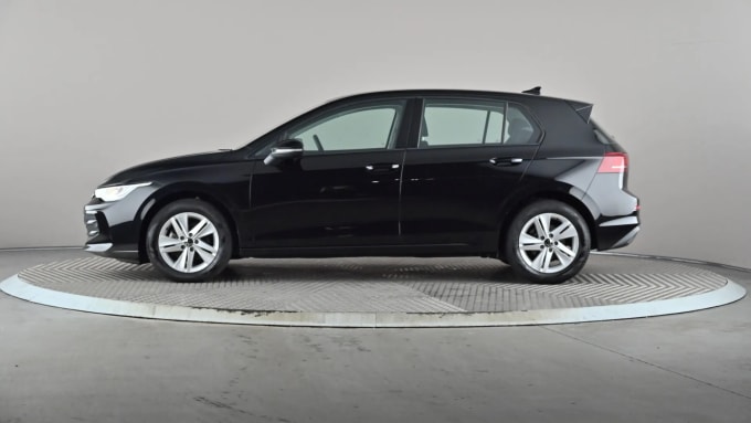 2024 Volkswagen Golf
