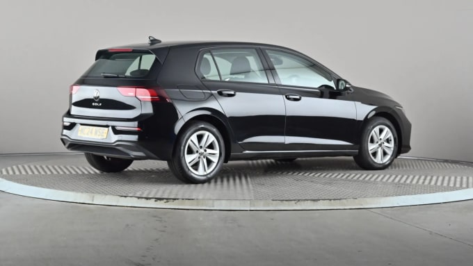 2024 Volkswagen Golf