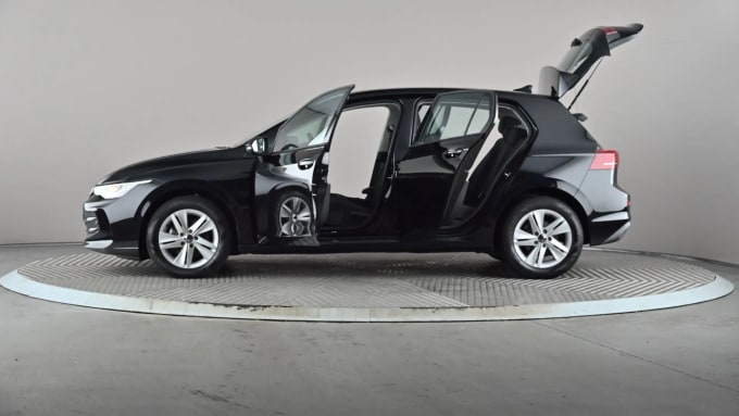 2024 Volkswagen Golf