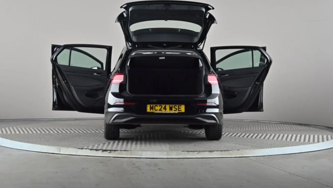 2024 Volkswagen Golf