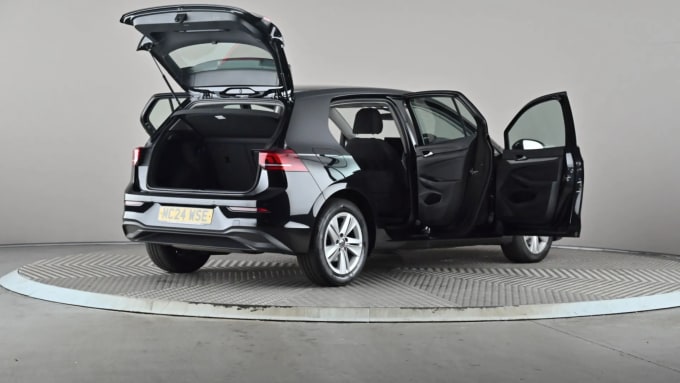 2024 Volkswagen Golf