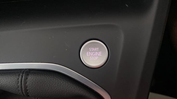 2024 Volkswagen Golf