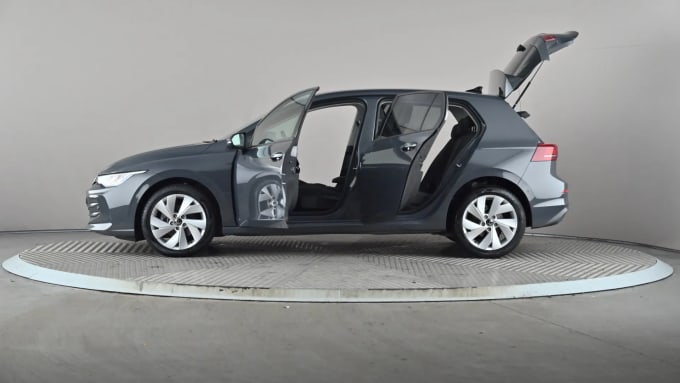 2025 Volkswagen Golf