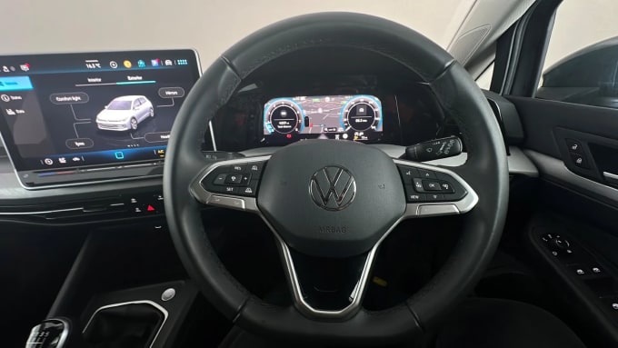 2025 Volkswagen Golf