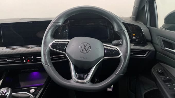 2024 Volkswagen Golf