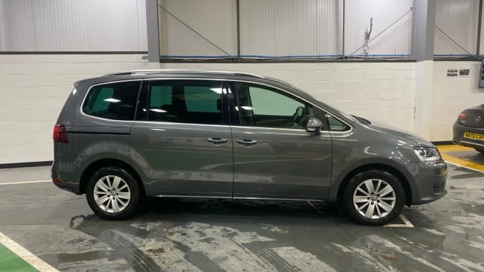 2019 Volkswagen Sharan