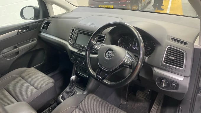 2019 Volkswagen Sharan