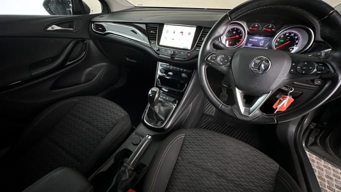 2018 Vauxhall Astra