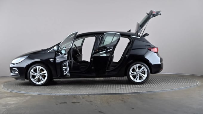 2019 Vauxhall Astra