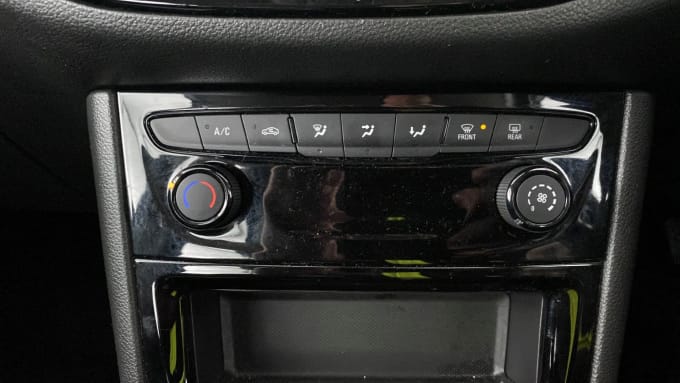 2019 Vauxhall Astra