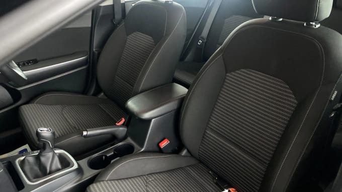 2023 Kia Ceed