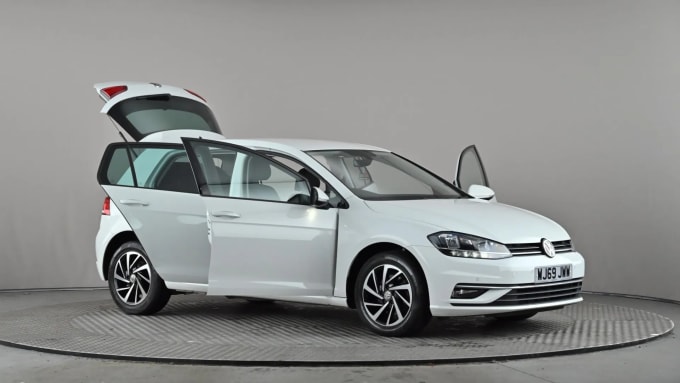 2019 Volkswagen Golf